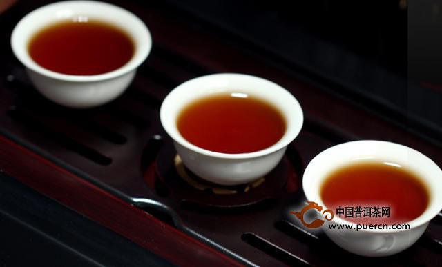 普洱茶与生搭配煮多久？如何掌握饮用时间？