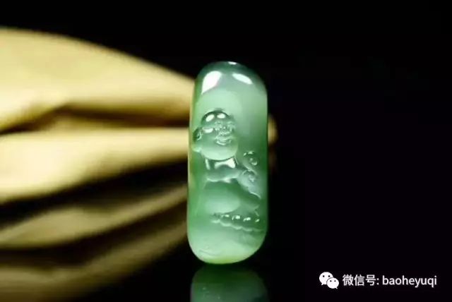 翡翠断面玉的形态特征及鉴赏方法