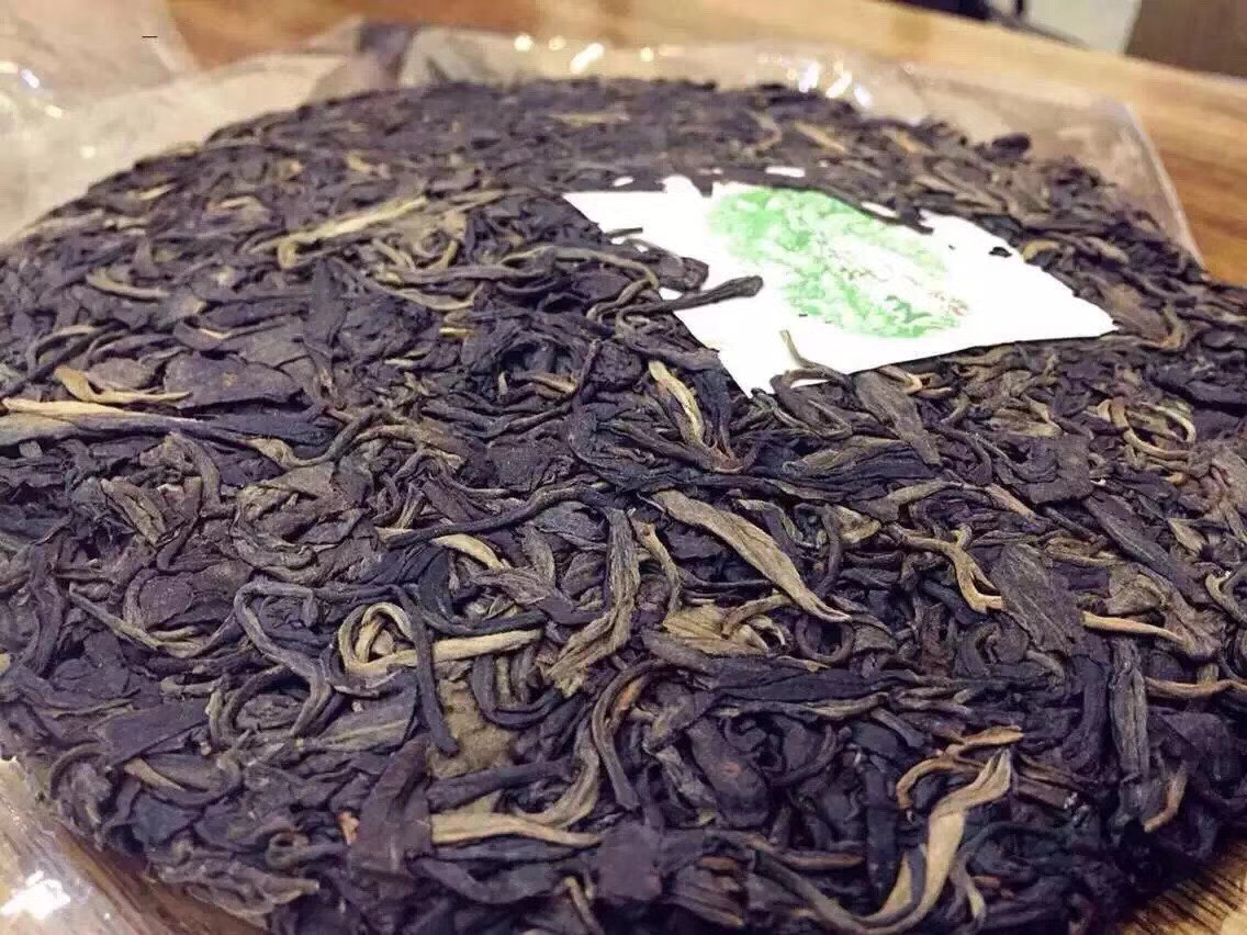 云南普洱千家寨茶叶2007年的茶饼多少钱：探究云南千家寨普洱茶的特点