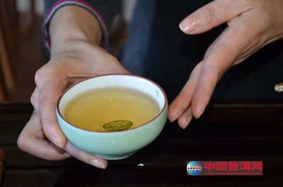 普洱茶拿给品茶师喝好吗