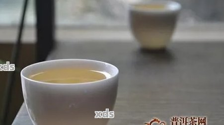 新普洱茶与绿茶的提神效果对比：哪种茶叶更能激发你的活力？