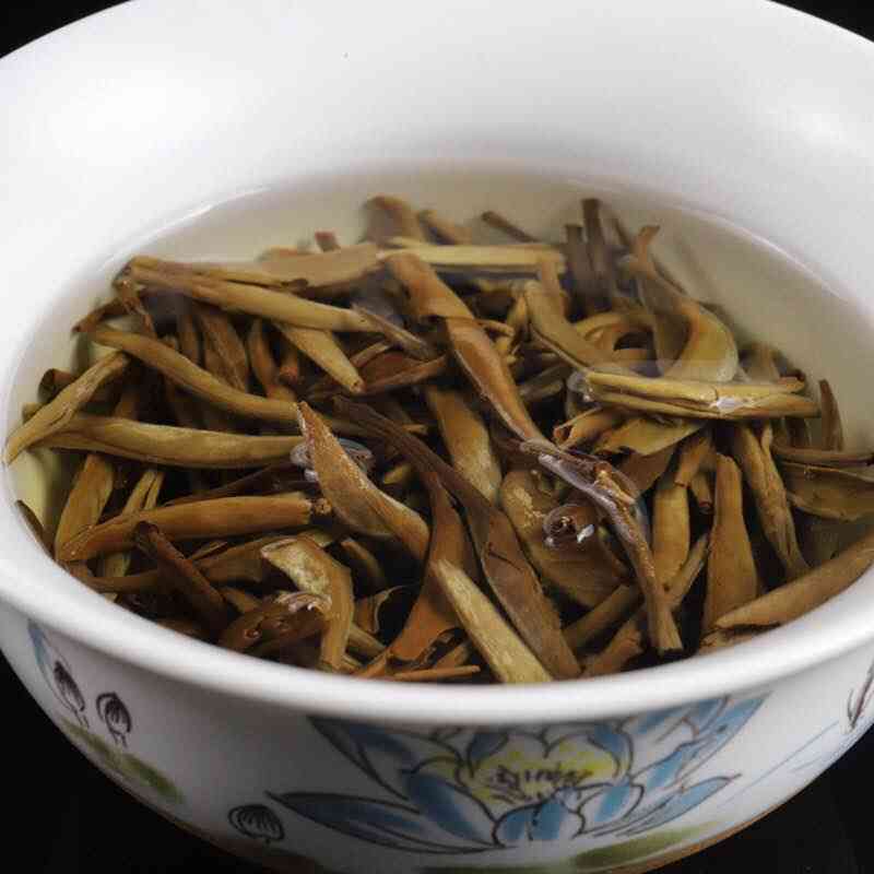 固体普洱茶怎么弄散了呢？能喝吗？固体普洱茶的功效是什么？