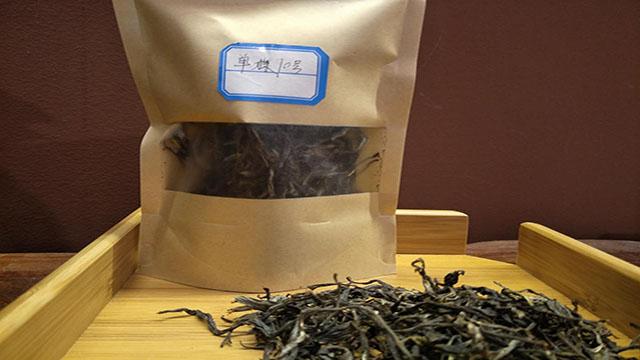 普洱茶的形状、品质特征及其影响：全面解析如何挑选与品鉴普洱茶