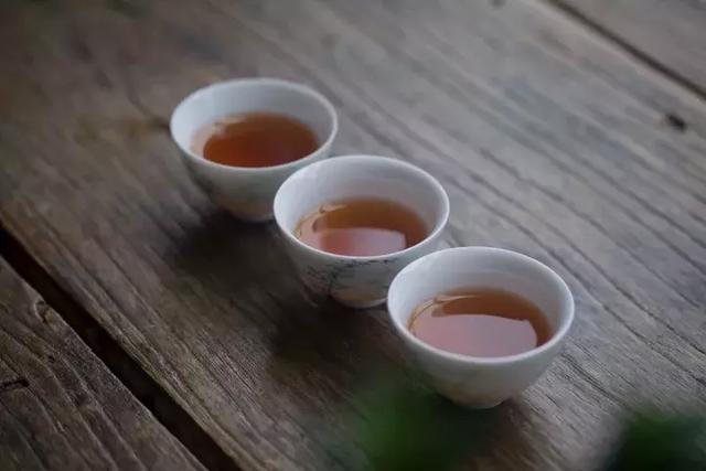 普洱茶熟茶：适合各类人群的健佳饮