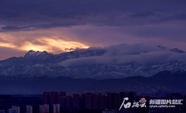 天山雪峰之争：冰翠白月光与飘花谁更胜一筹？