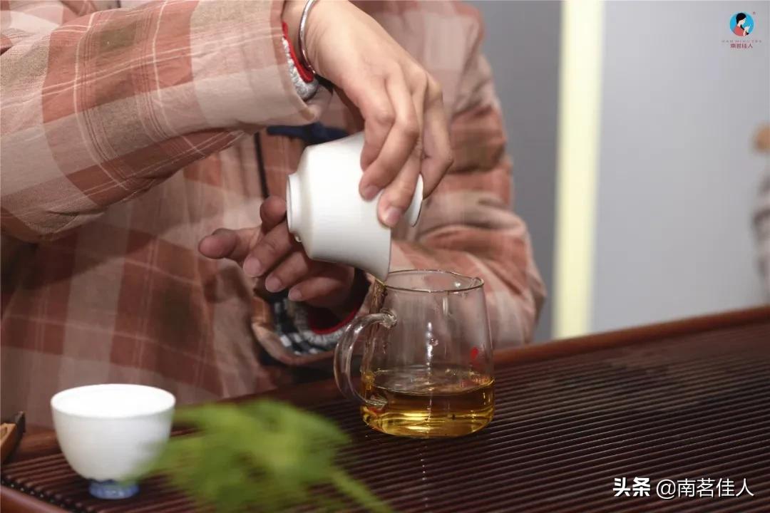 如何有效处理普洱茶闷仓问题，解决您的困扰？