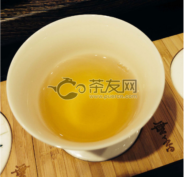 雨林易武正山熟茶2018年价格及古茶坊生茶2014、手工沱茶2016详解