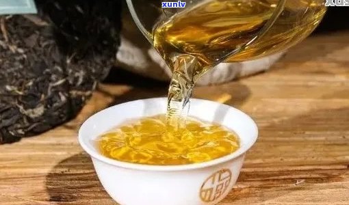 普洱茶：泡水饮用的可行性及其独特的品饮方法