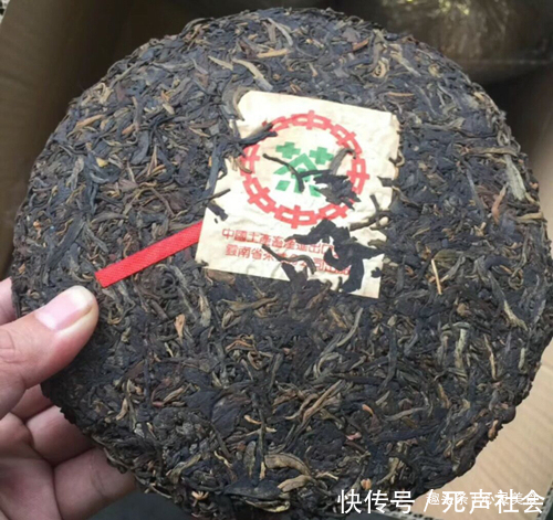 普洱茶存放多年后是否可以饮用？如何判断普洱茶是否过期？