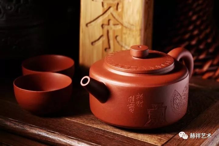 石红紫砂壶泡普洱茶佳选：什么茶配得上石红紫砂壶？