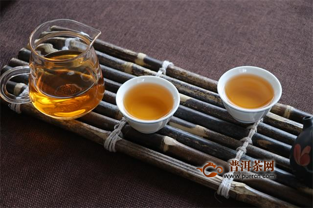 普洱茶：粗茶还是细茶？探讨其制作工艺与品质特点