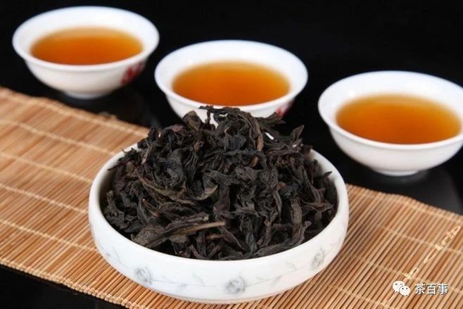 大红袍普洱茶：品鉴、选购、鉴别、功效与泡法全面指南