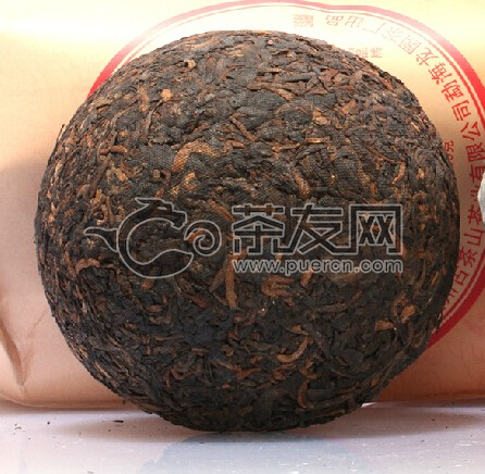 2007年龙园号普洱茶价格及选购指南，了解高品质茶叶的性价比之选