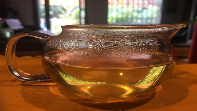 全面了解六大茶山普洱茶价格表，轻松查询各茶叶品种和等级的市场价