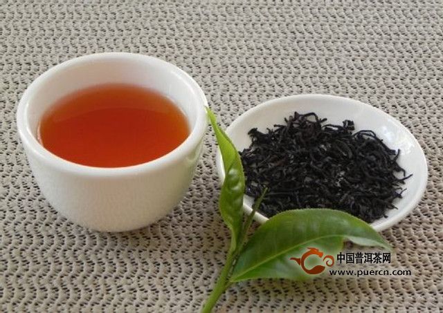 什么是荔枝红茶：功效、口感与制作方法全解析