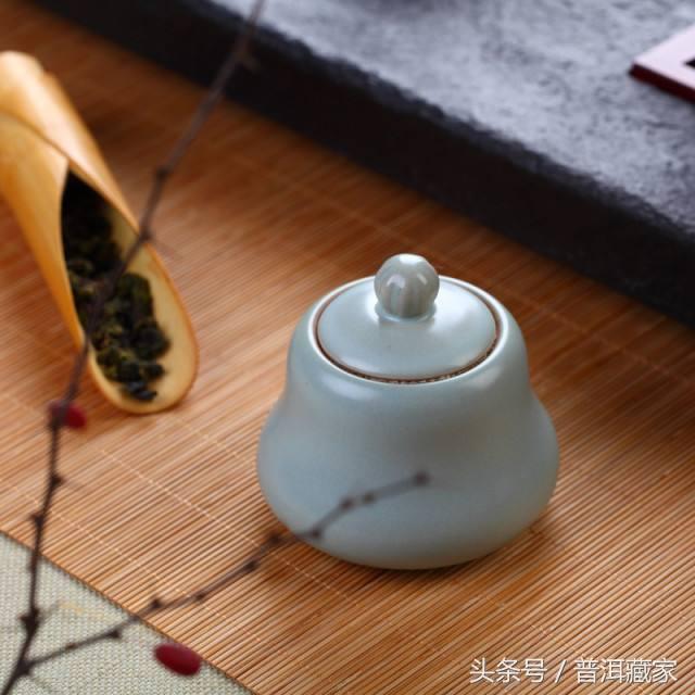 普洱茶可以用瓷罐存吗？为什么？有吗？普洱茶用罐存好吗？