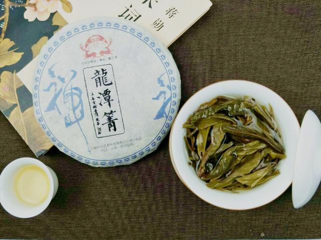 春香箐普洱茶价格多少一斤，求解