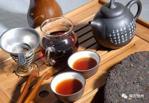 生普洱茶对胃有刺激吗？能喝吗？有吗？会对胃造成伤害吗？