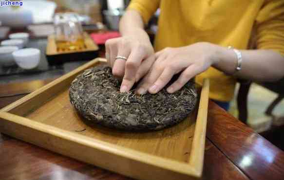 普洱茶饼保存在茶叶罐七子饼中，能放多久不变质？