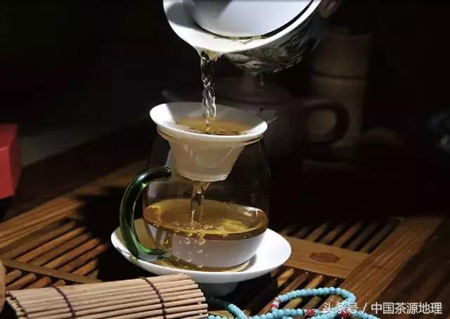 普洱茶的冲泡方法和用量 - 用克数决定泡一杯暖的普洱茶所需的水量