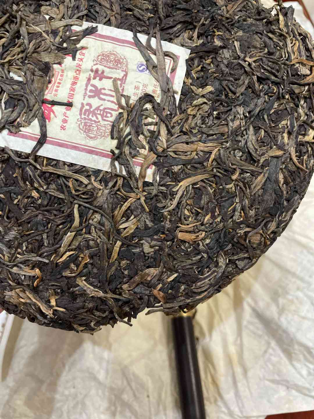 七年以上的普洱茶：独特功效与陈化过程详解