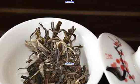 福鼎白茶与普洱茶：哪个茶叶档次更高？