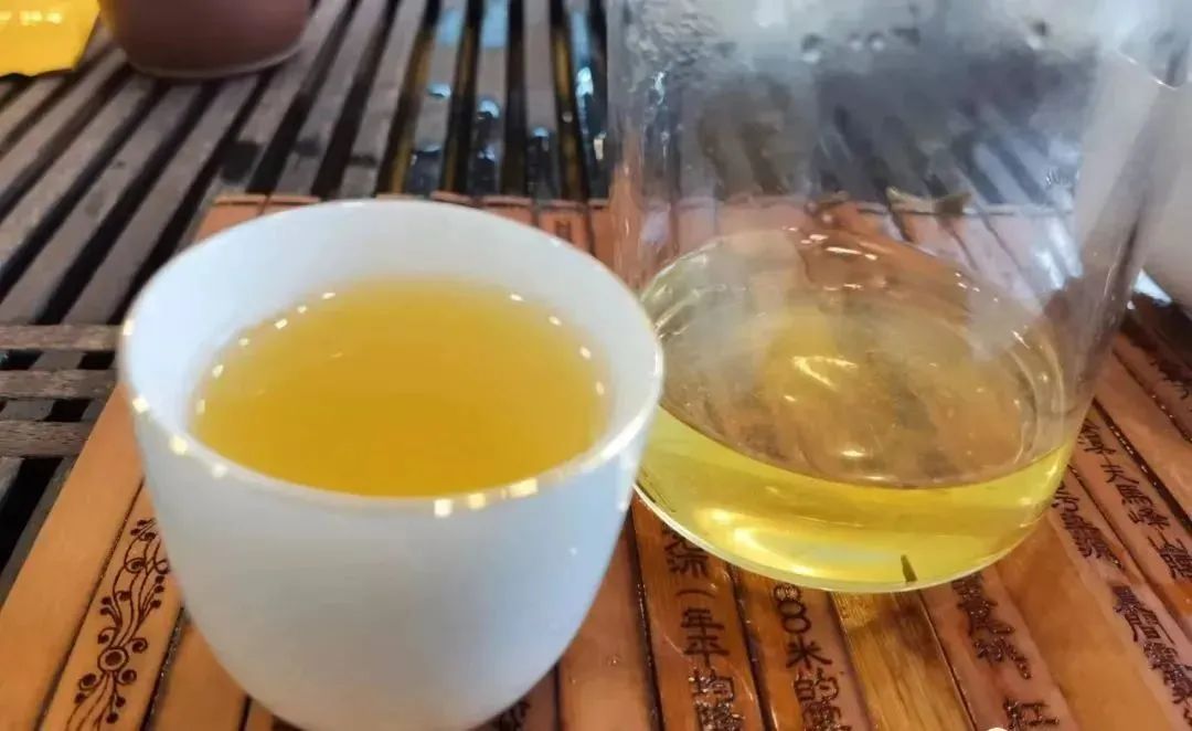 被炒起来的普洱茶还能喝吗：揭秘炒作后的茶叶安全性