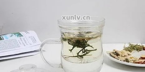 '枸杞金银花煮普洱茶能喝吗有吗：功效、注意事项及泡法'