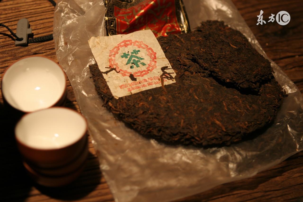 普洱茶真伪鉴别：二十多年的老茶能否放心饮用？