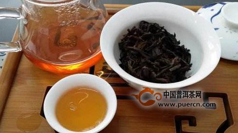 普洱茶之一泡化不开怎么办？还能喝吗？为什么普洱茶之一泡要倒掉？