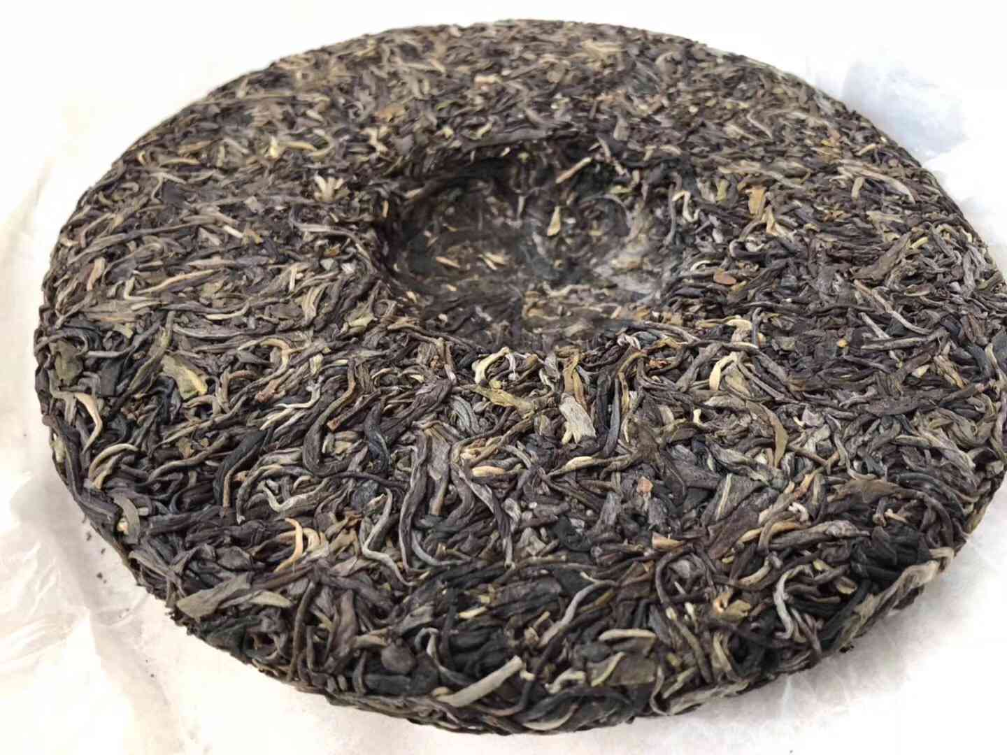 2017年古树茶普洱茶饼