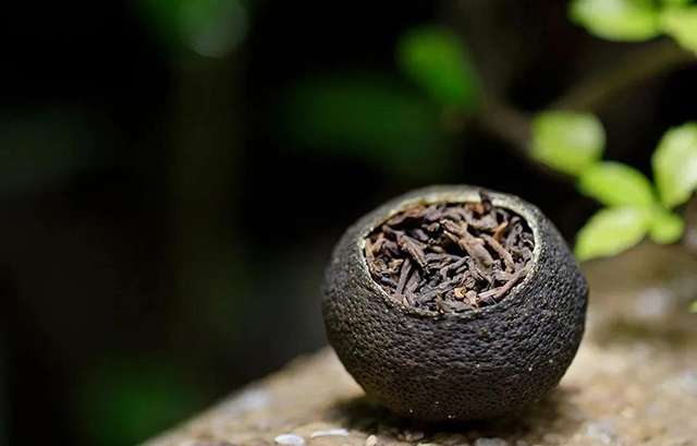 一天一个小青柑：从清晨的酸甜到日落的静