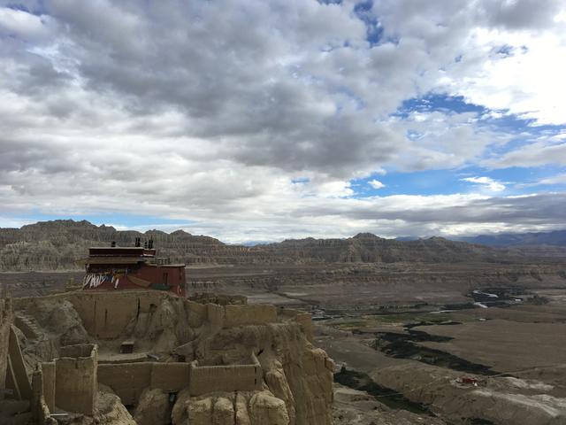 阿里扎达县：神秘之地的终极旅游指南，探访未知的文化瑰宝与壮丽景观