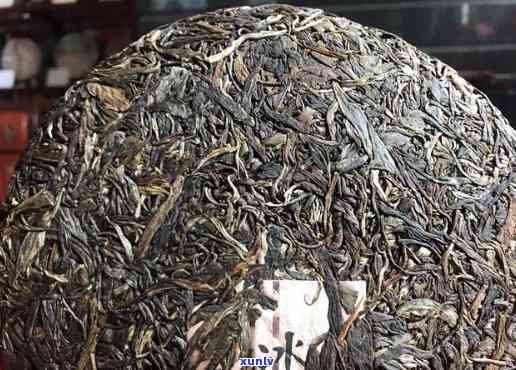 2007年老班章普洱茶价格表：熟茶和饼茶的市场价全解析