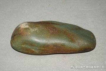 土色玉直钱吗？这种玉石的长相和价值是什么样子的？