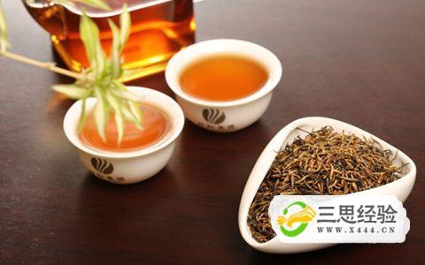 红茶与绿茶：口感、制作工艺和健益处的全面比较