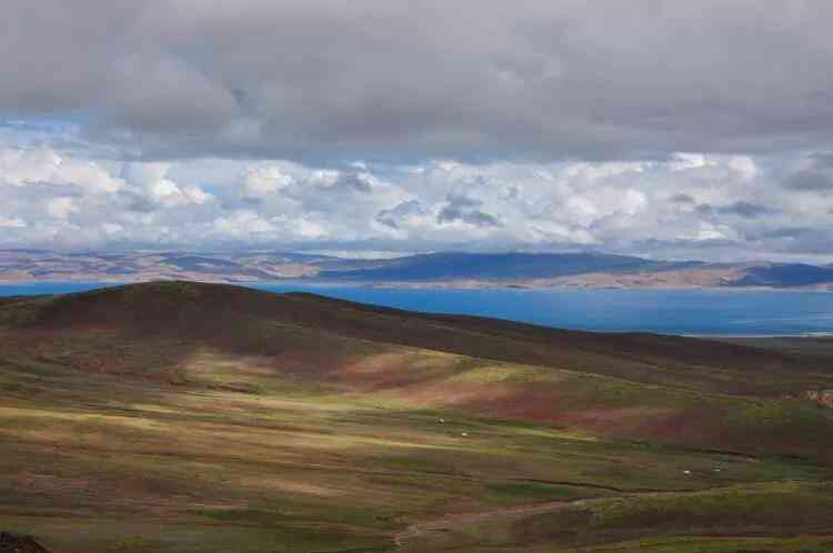 木那地区：旅游指南、文化历史、自然风光全方位解析