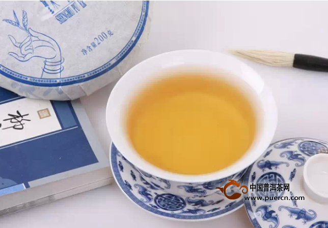 真正的现代普洱茶是什么茶类：探究其茶类型与特点