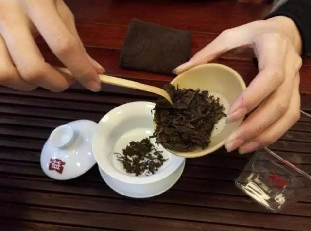 假冒普洱茶是怎么回事