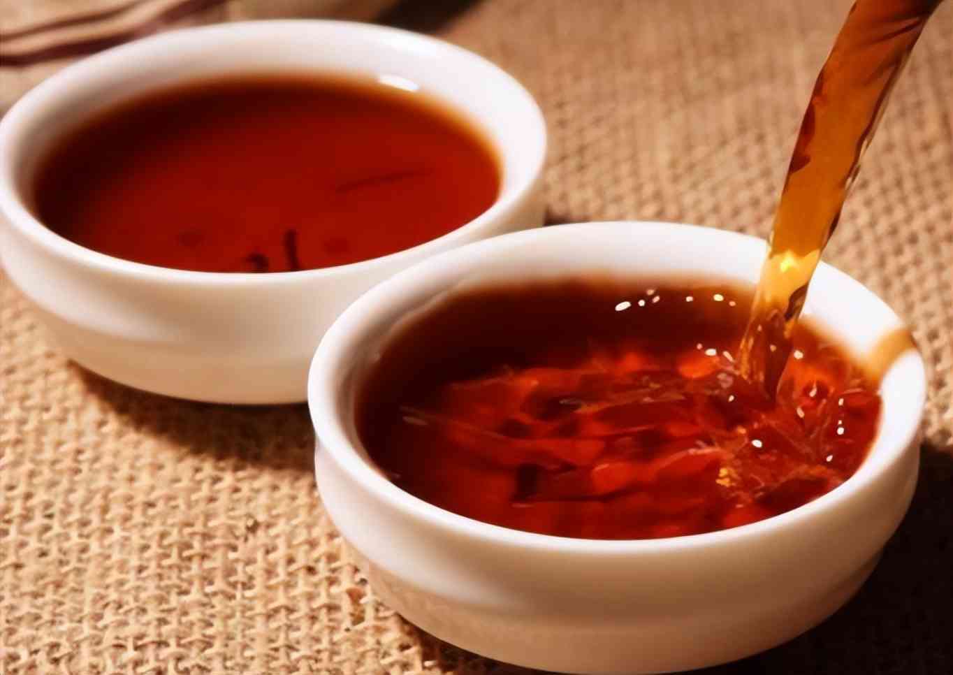 冰岛普洱茶生茶：绿茶类别还是其他？