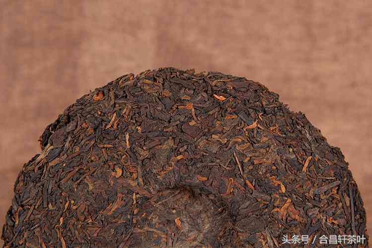 云南特产七子饼茶普洱茶老茶树价格实高品质