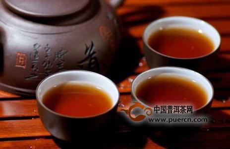 喝普洱茶的：生茶好还是熟茶好？