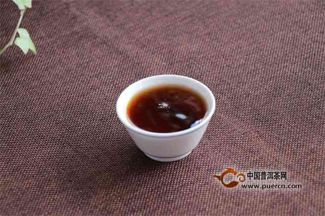 有年份的普洱茶是发酵茶吗？为什么？还是生茶？普洱茶有年份的好吗？