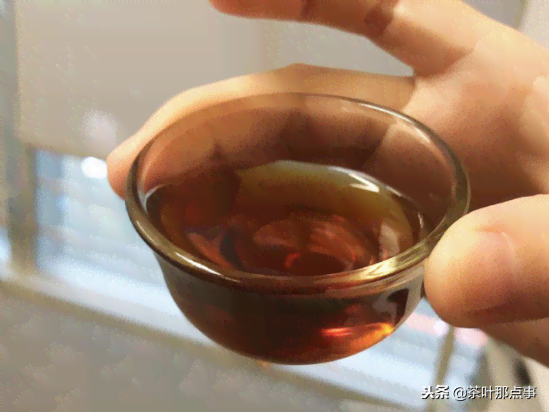 普洱年份茶的制作过程：生茶还是熟茶的奥秘解析