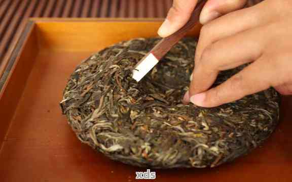 如何轻松拆开硬质普洱茶饼：解决方法与技巧大总结