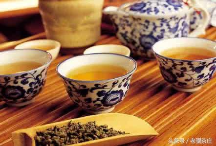 普洱茶是黄金叶吗还是金砖好喝： 了解普洱茶的两种特色茶叶