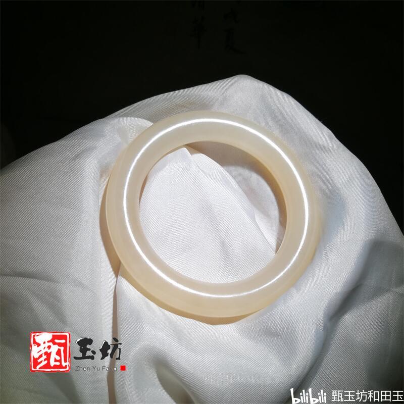 青白玉藕粉色是染色的吗？能吃吗？