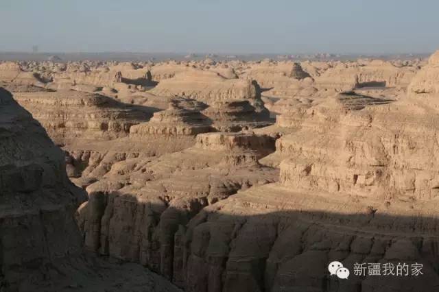 若羌戈壁玉石：探索神秘之地、欣赏独特之美与了解当地文化与历史