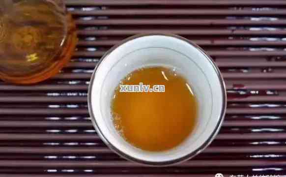 普洱茶颜色淡黄色是什么茶类？