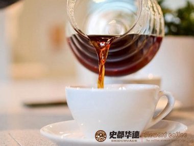 芒果与浓茶：一次口感与风味的碰撞，是否相得益彰？